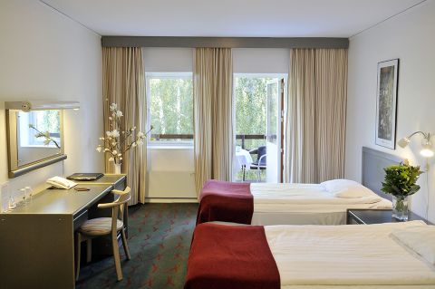 Ariston Hotell